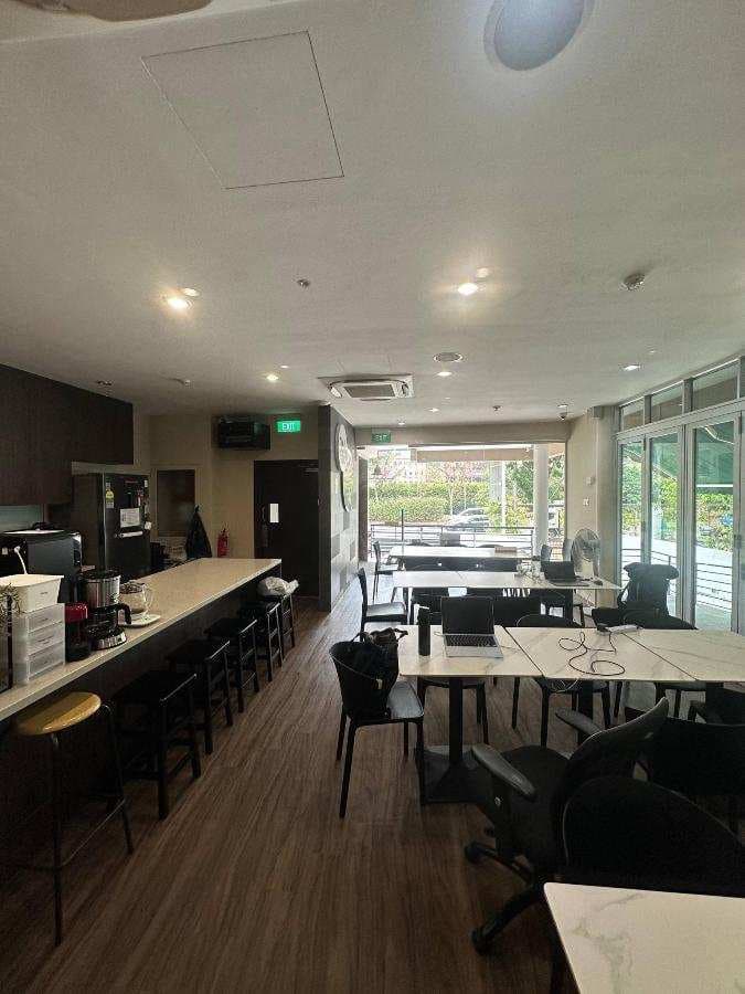 Cafe Area — photo 2